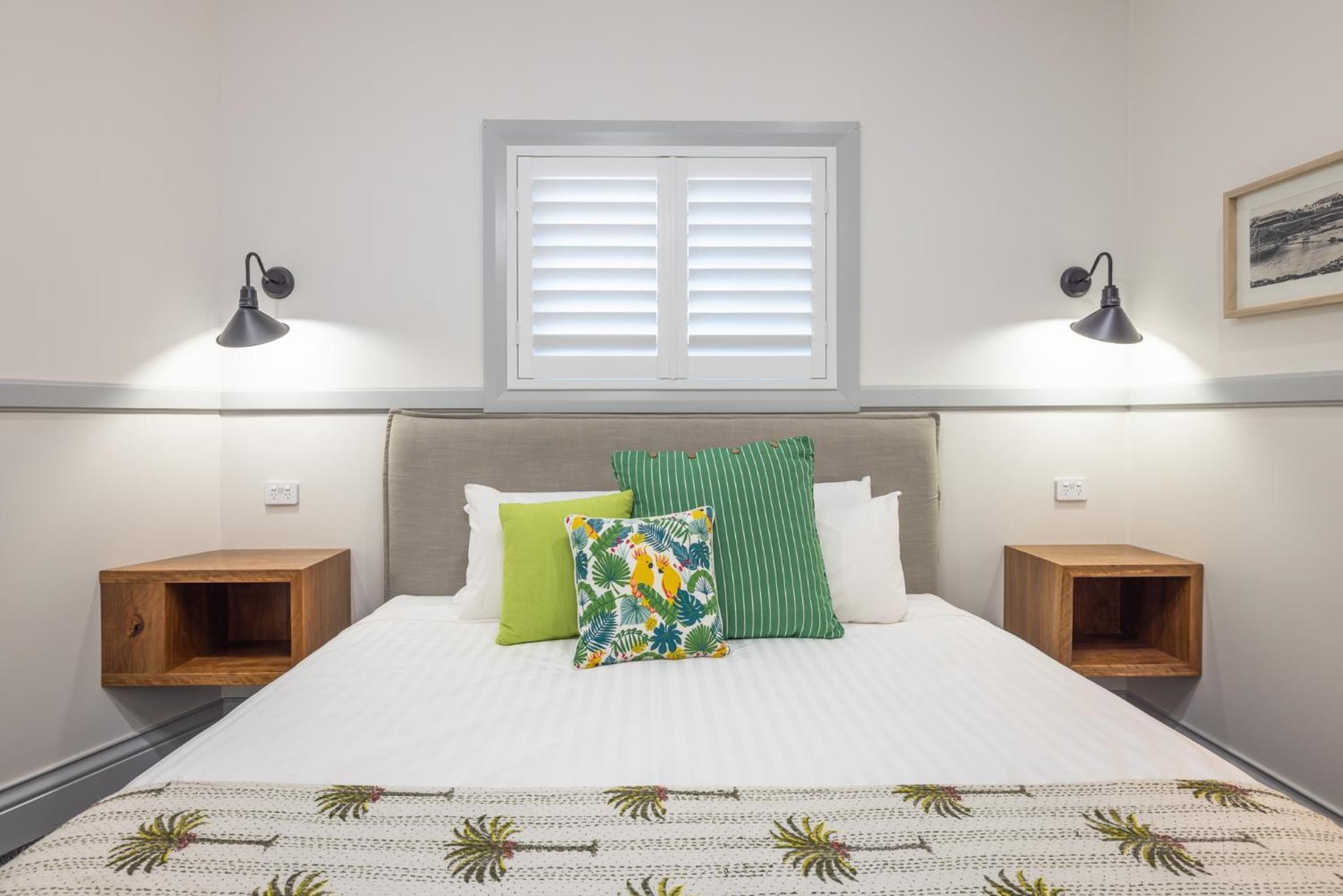 Bermagui Beach Hotel Стая снимка