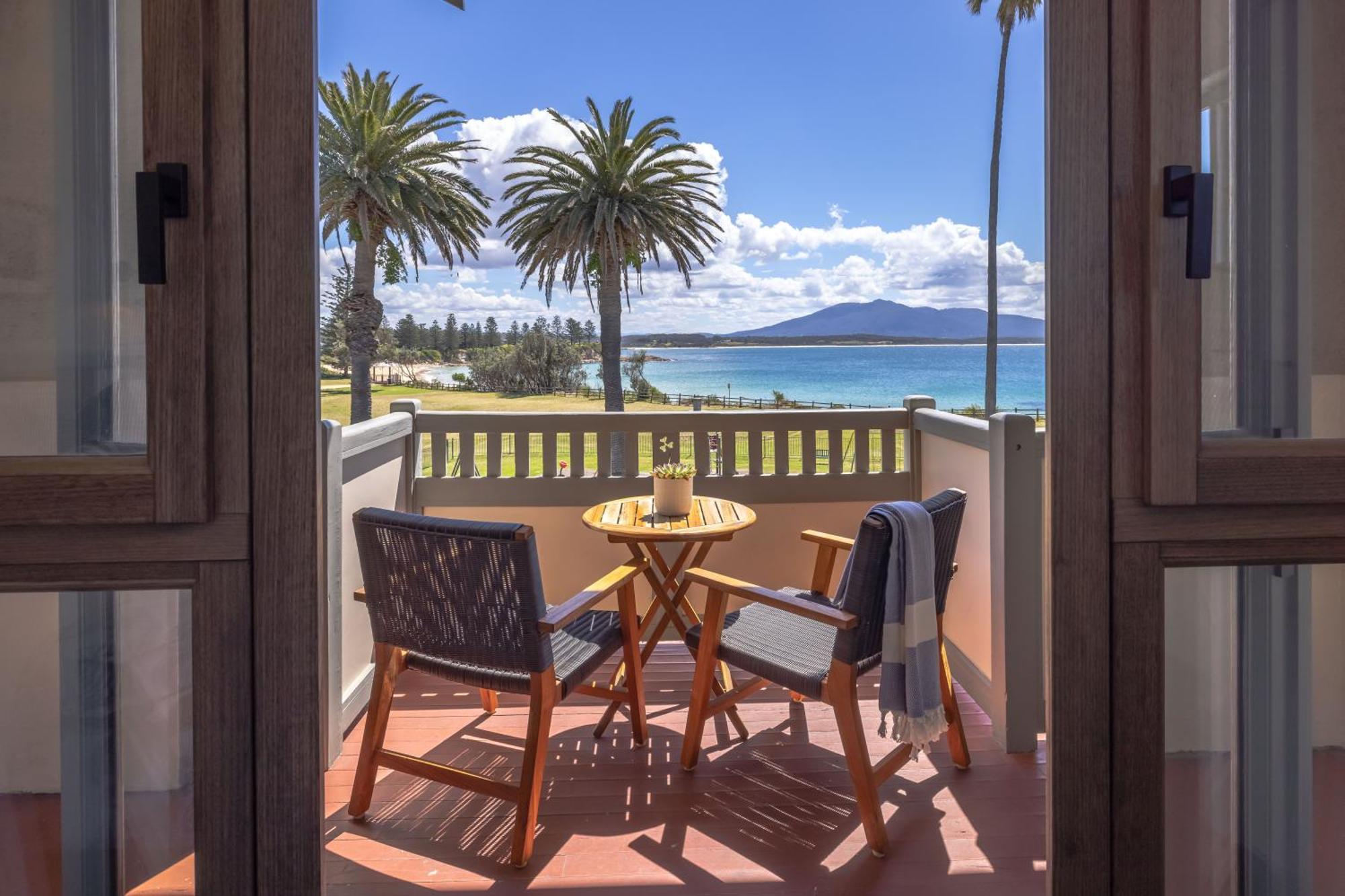 Bermagui Beach Hotel Стая снимка