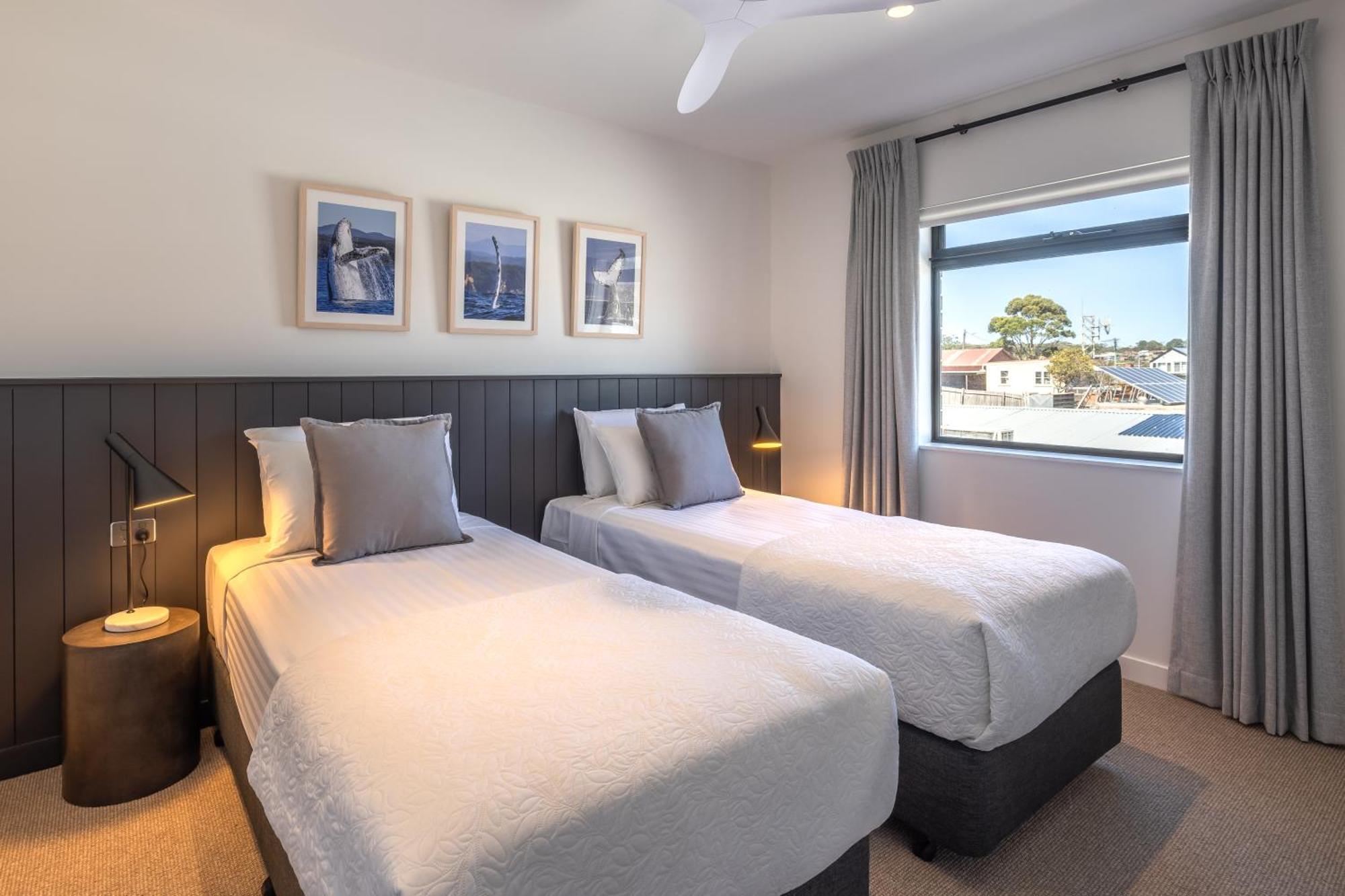 Bermagui Beach Hotel Стая снимка
